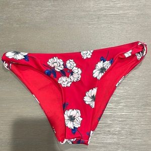 Size M Red Cheeky Bikini Bottoms